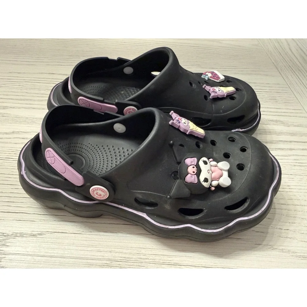 Kuromi Sanrio Hello Kitty Sandal Classic Clog Crocs Jibbitz Charms 37-38 / 6-7